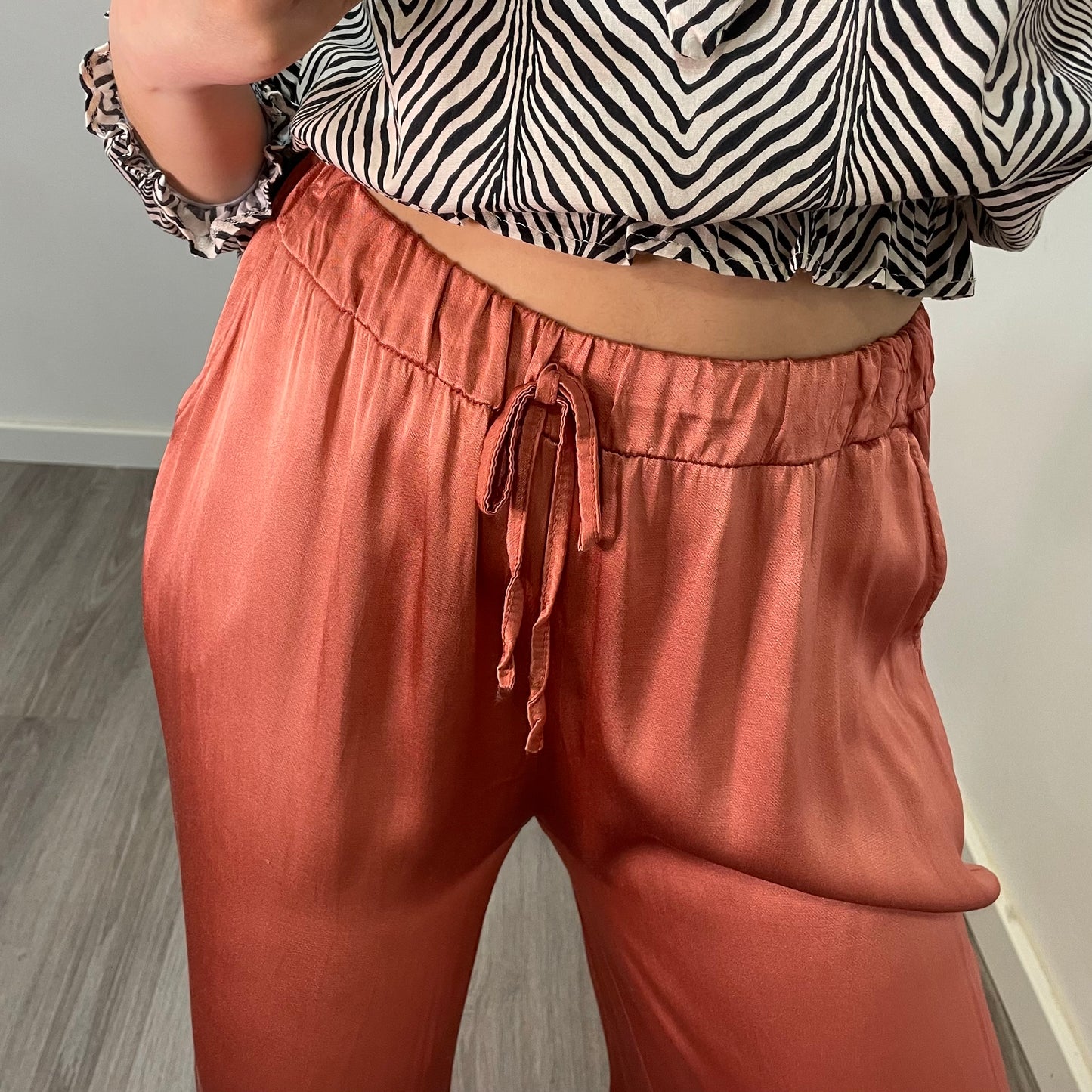 Pantalón Raso Coral