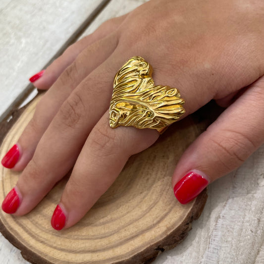 Anillo Corazón Dorado