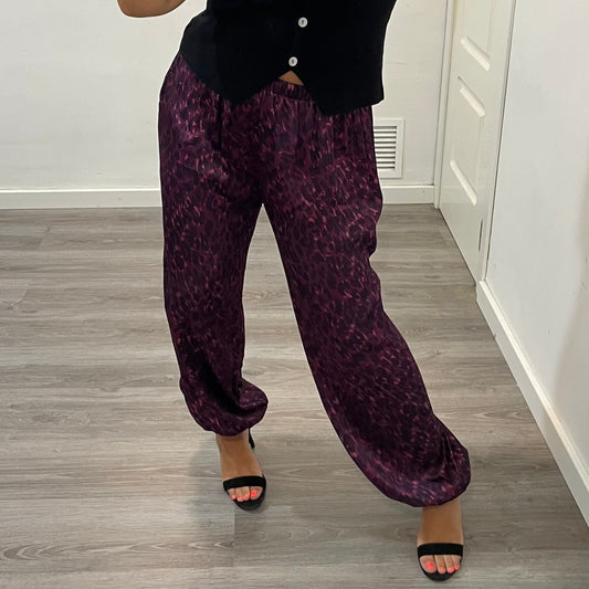 Pantalones Leopardo Púrpuras
