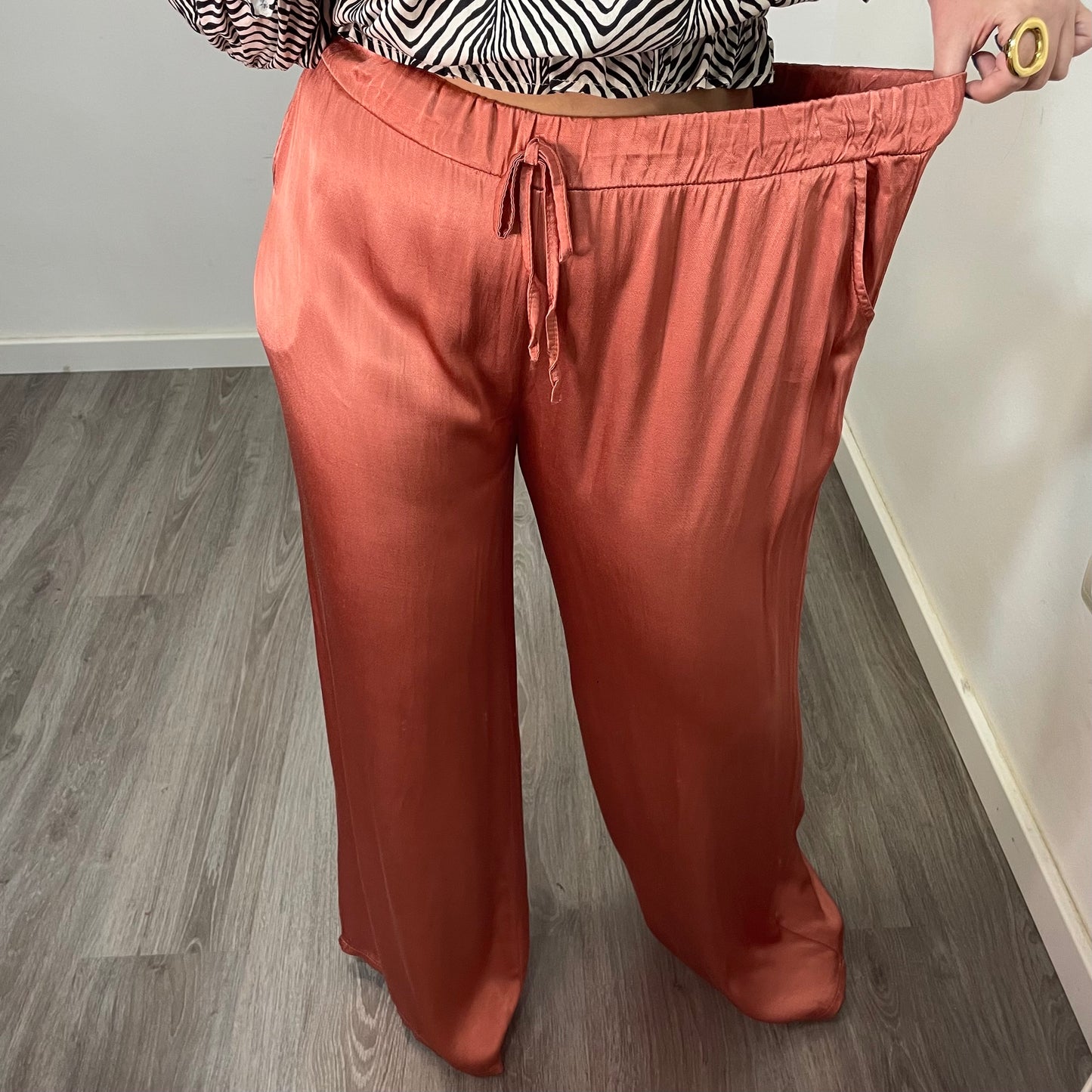 Pantalón Raso Coral