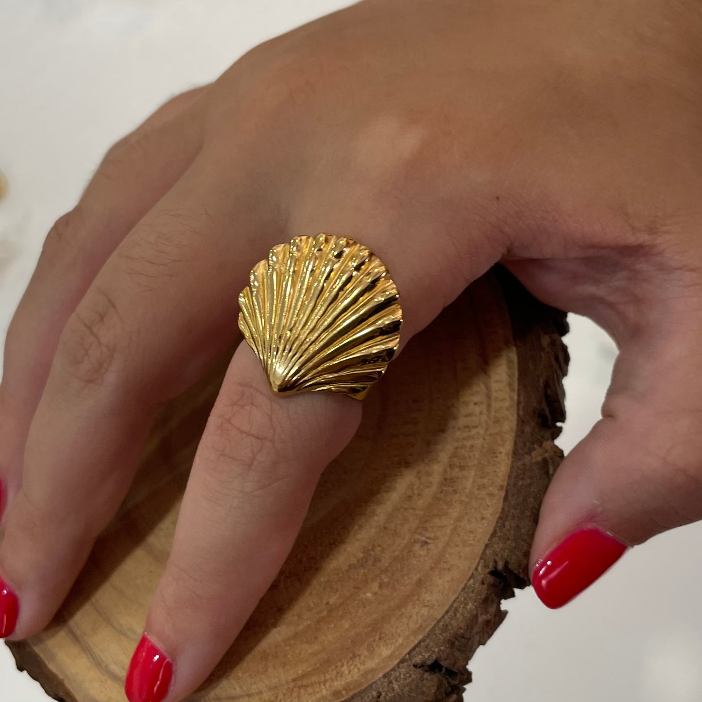 Anillo Concha Dorado